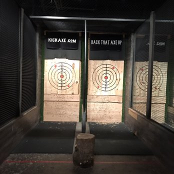 Kick Axe Throwing - Inside - Bars Near Me - Brooklyn, New York