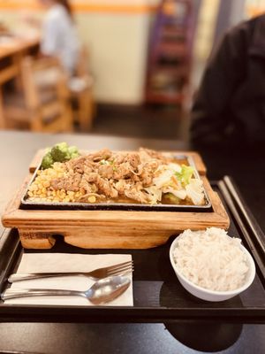 Class 302 Cafe Cerritos by null