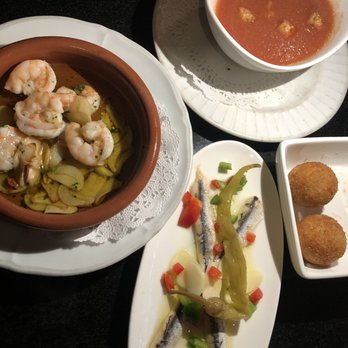 Bodega Spanish Tapas & Lounge - Gambas al Ajillo, Gazpacho Andaluz, Croquetas de Pollo, anchovies - Tapas Bars Near Me - Washington, DC, District of Columbia Bodega Spanish Tapas & Lounge - Gambas al Ajillo, Gazpacho Andaluz, Croquetas de Pollo, anchovies - Tapas Bars Near Me - Washington, DC, District of Columbia