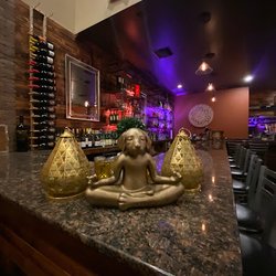 Taj Mahal Restaurant & Lounge