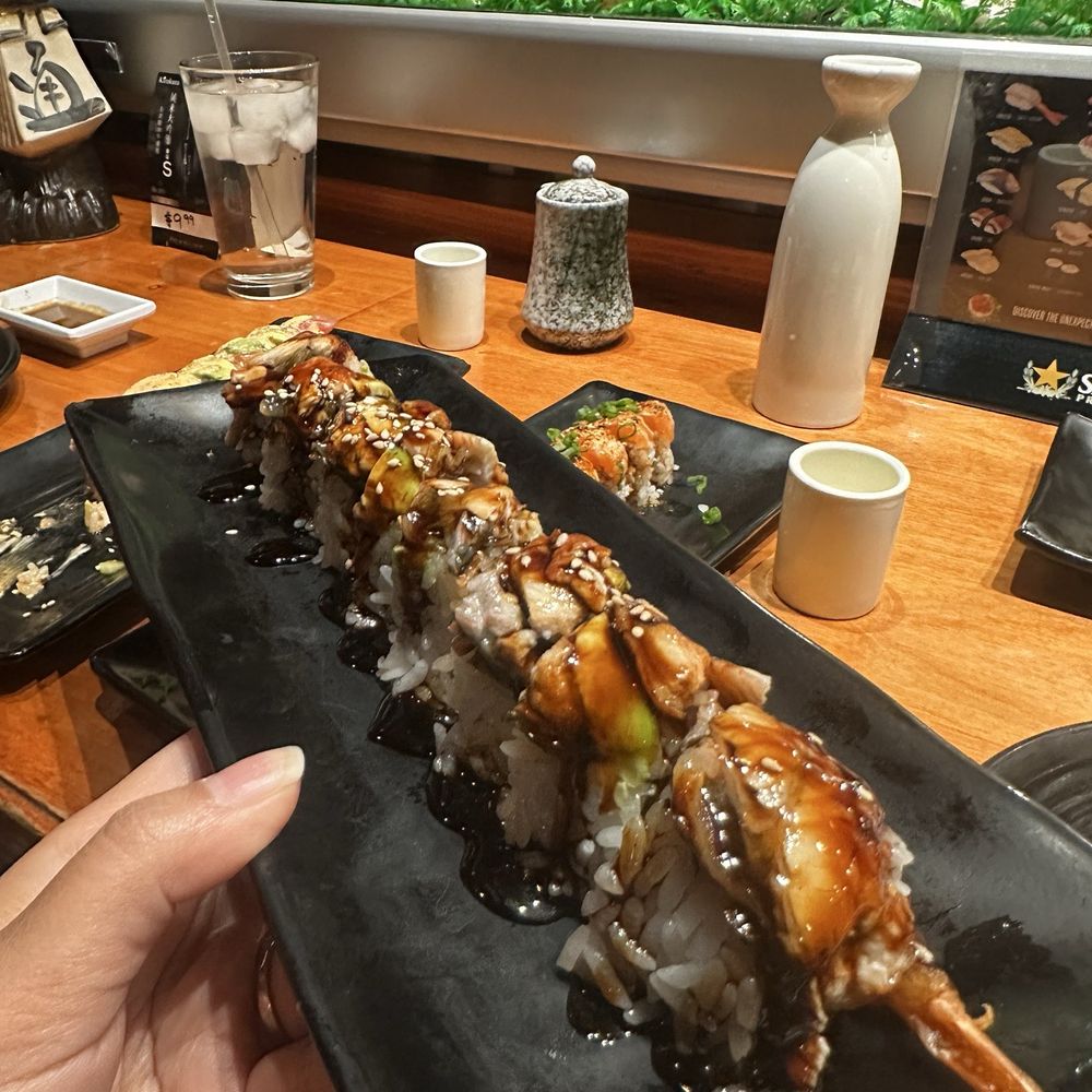 Sawa Sushi - Dragon Roll - Sushi Bars Near Me - Las Vegas, Nevada Sawa Sushi - Dragon Roll - Sushi Bars Near Me - Las Vegas, Nevada