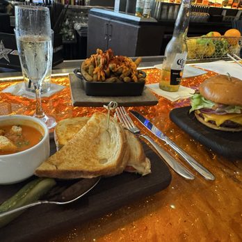 nFuse Restaurant, Bar & Lounge - Grilled cheese with soap. Fried green beans and a burger. It was all amazing. - New American Near Me - Anaheim, California nFuse Restaurant, Bar & Lounge - Grilled cheese with soap. Fried green beans and a burger. It was all amazing. - New American Near Me - Anaheim, California
