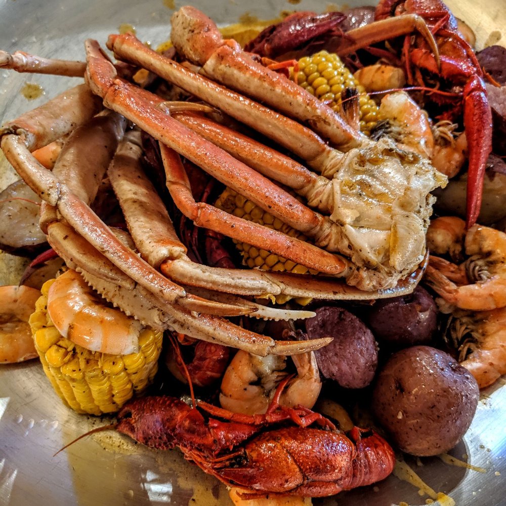 Storming Crab - Dinner combo D. Feeds 3-4. - Seafood Near Me - Clarksville, Indiana Storming Crab - Dinner combo D. Feeds 3-4. - Seafood Near Me - Clarksville, Indiana