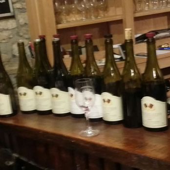Domaine Sangouard - Wineries Near Me - Leynes, 71