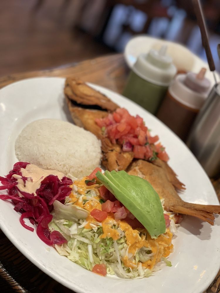Seis Vecinos Restaurant
