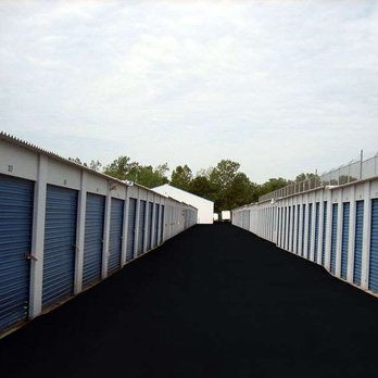 Extra Space Storage - Self Storage Near Me - Grandview, Missouri Extra Space Storage - Self Storage Near Me - Grandview, Missouri