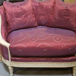 Fine Touch Custom Upholstery