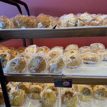 85°C Bakery Cafe-Niles - Bakeries Near Me - Niles, Illinois