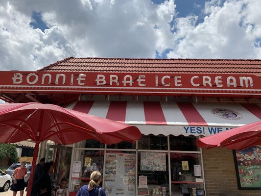 Bonnie Brae Ice Cream by null