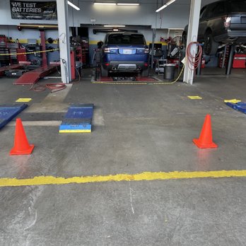 Just Tires - They had me squeeze between these cones. The blue and yellow left on the left is what tore the hell out of my tire as I pulled out. - Tires Near Me - Los Angeles, California Just Tires - They had me squeeze between these cones. The blue and yellow left on the left is what tore the hell out of my tire as I pulled out. - Tires Near Me - Los Angeles, California