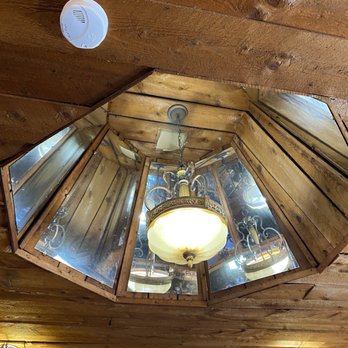 Annie's Ruff Cut - Chandelier - American Near Me - Cochecton, New York