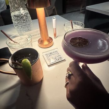 Altitude Sky Lounge - Lounges Near Me - Seattle, Washington