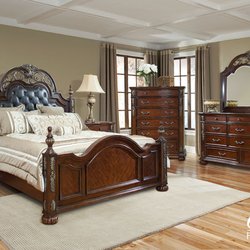 Elegante Contemporary Furniture