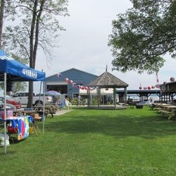 Monto Reno Marina - Photo