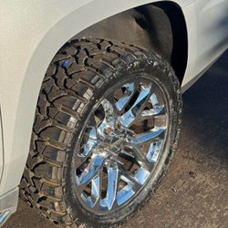 San Diego Tire & Wheel Outlet
