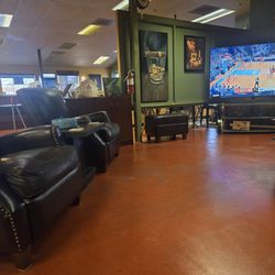 Tobacco Road - A very comfortable lounge