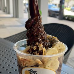 Ernie's Acai
