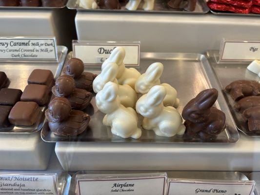 Teuscher High quality Swiss Chocolates & Café by null