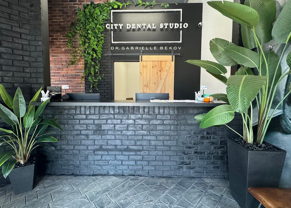 City Dental Studio: Gabrielle Bekov
