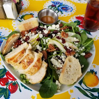 Redbud Cafe - Pear and Blue cheese salad with grilled chicken - Cafes Near Me - Blanco, Texas Redbud Cafe - Pear and Blue cheese salad with grilled chicken - Cafes Near Me - Blanco, Texas