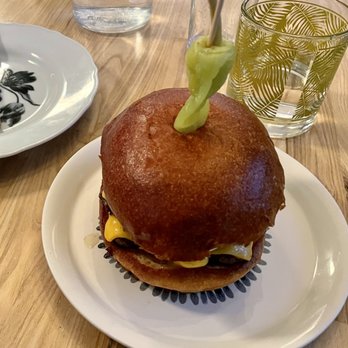 Vista - Smash burger was delicious! - Bars Near Me - Hermosa Beach, California