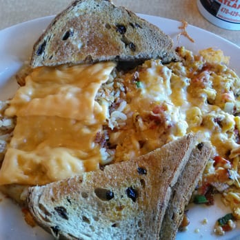 Derek's Cafe - Ranchero Omelette ( hold the green peppers ) - Diners Near Me - Marietta, Georgia