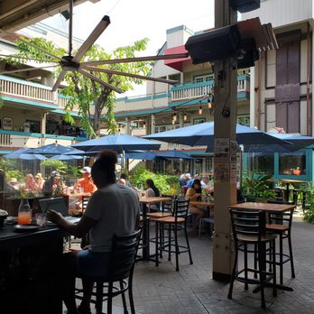 Down the Hatch Maui - Large dining area - Seafood Near Me - Lahaina, Hawaii Down the Hatch Maui - Large dining area - Seafood Near Me - Lahaina, Hawaii