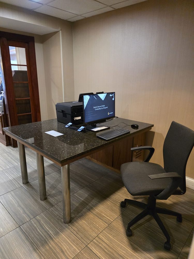 Holiday Inn Express & Suites Auburn - wedding in Auburn, MA