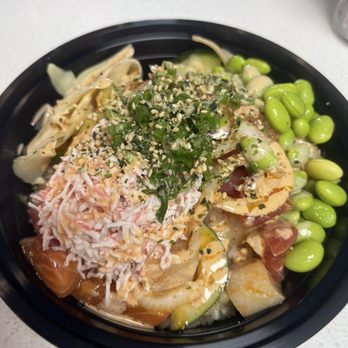 Poki Bowl - a plate of pasta and vegetables - Poke Near Me - San Antonio, Texas Poki Bowl - a plate of pasta and vegetables - Poke Near Me - San Antonio, Texas