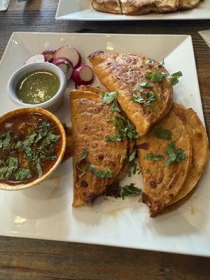 Mi Olivia Restaurant by null