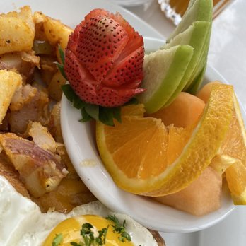 Immigrant Son Caffe - The Sunday special (the potatoes are so yummy) - New American Near Me - Ventura, California Immigrant Son Caffe - The Sunday special (the potatoes are so yummy) - New American Near Me - Ventura, California