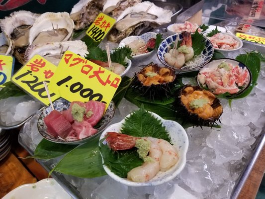 Tsukiji Outer Market by null
