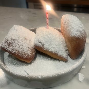 épicerie - Birthday beignets - Grocery Near Me - Austin, Texas épicerie - Birthday beignets - Grocery Near Me - Austin, Texas