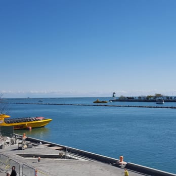 Navy Pier - Landmarks & Historical Buildings Near Me - Chicago, Illinois