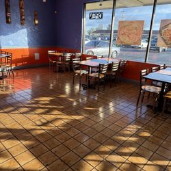 Sunshine Hawaiian BBQ - Inside