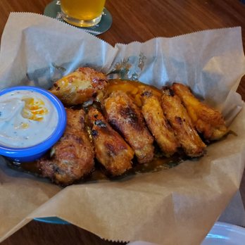 Honokaa Public House - Crispy wings with fire sauce! - American Near Me - Honokaa, Hawaii Honokaa Public House - Crispy wings with fire sauce! - American Near Me - Honokaa, Hawaii
