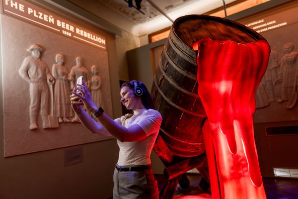 Pilsner Urquell: The Original Beer Experience by null