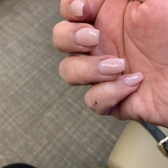 Lynn Nails - Nail Salons Near Me - San Leandro, California