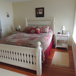 Lake Massasecum Lakefront New Hampshire Summer Rental - Three bedrooms are located on the second floor - 1/With Queen size bed overlooking the lake - 1/With two double beds surrounded by windows