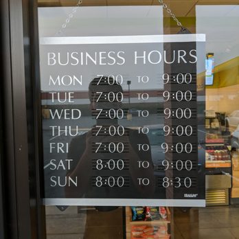 Jamba - For some reason yelp does the hours as 6am opening M-F.. when you attempt too edit the hours, it says the correct hours..  Just a heads up!! - Juice Bars & Smoothies Near Me - Carmichael, California