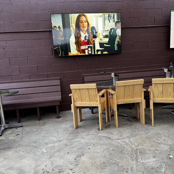 Tipsy Falcon - Cocktail Bars Near Me - Hawthorne, California