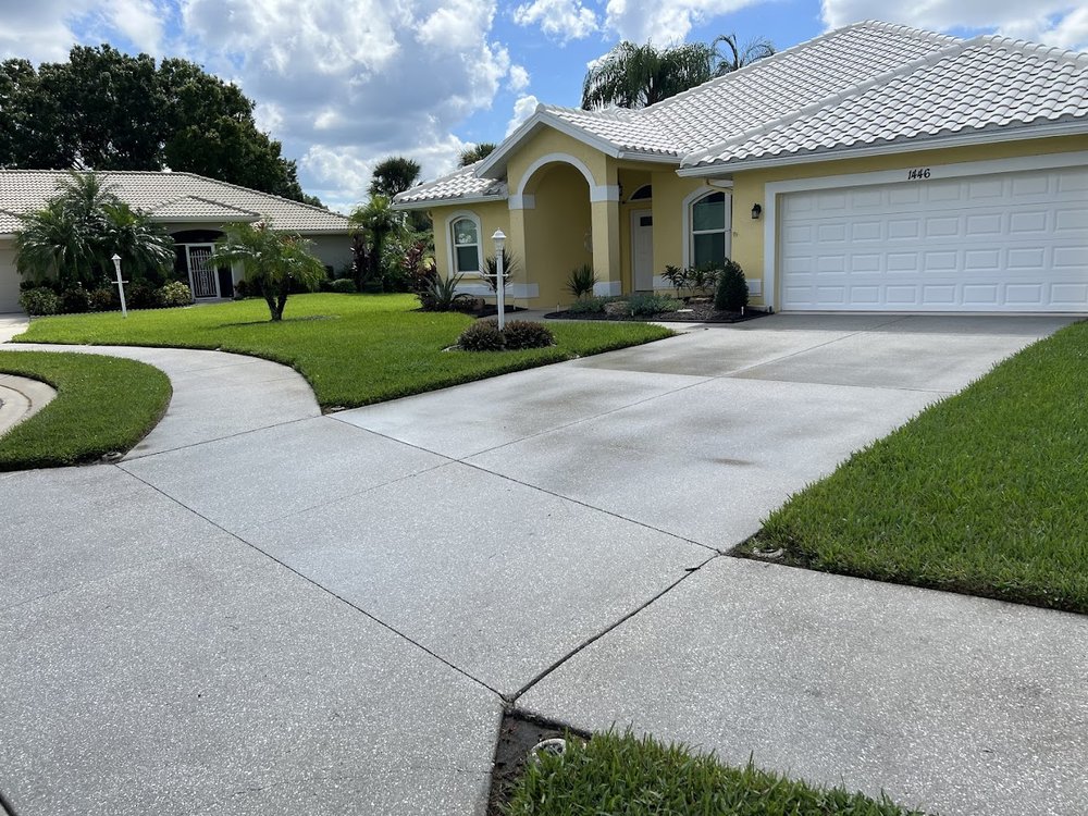 VENICE WASH 1101 S Tamiami Trl, Venice, Florida Pressure Washers