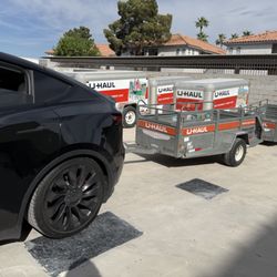 U-Haul Moving & Storage at Sunrise Manor