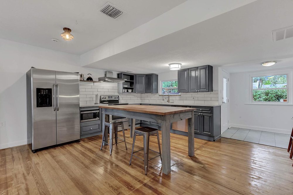 Slide of Movicontractors