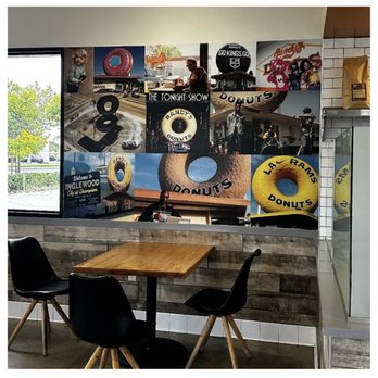 Randy's Donuts - Decor - Donuts Near Me - Costa Mesa, California Randy's Donuts - Decor - Donuts Near Me - Costa Mesa, California