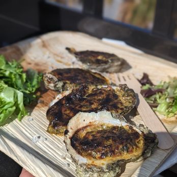 River & Fort - Charbroiled oysters | IG: asianadventuretime - Bars Near Me - SAINT AUGUSTINE, Florida River & Fort - Charbroiled oysters | IG: asianadventuretime - Bars Near Me - SAINT AUGUSTINE, Florida