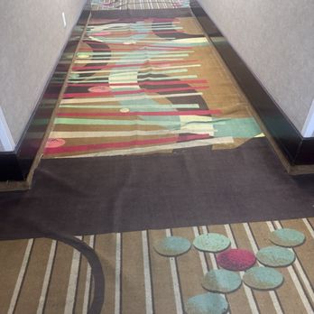 Comfort Inn Metro Airport - Stained carpet, tripping hazard - Hotels Near Me - Romulus, Michigan
