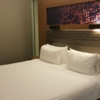 Aloft by Marriott Santa Clara - Bed - Hotels Near Me - San Jose, California