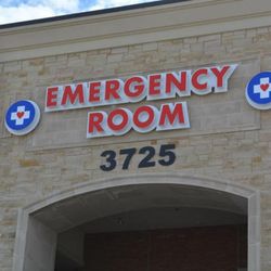 Clear Creek Emergency Room - A Village Emergency Center