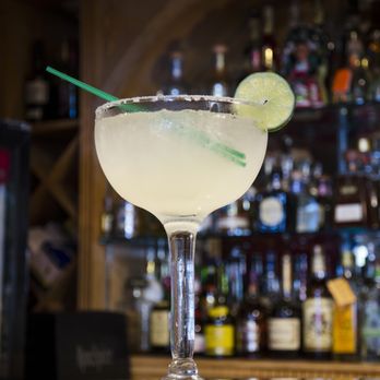 Puebla Restaurant - a margarita with lime garnish on the rim - Mexican Near Me - Chicago, Illinois Puebla Restaurant - a margarita with lime garnish on the rim - Mexican Near Me - Chicago, Illinois